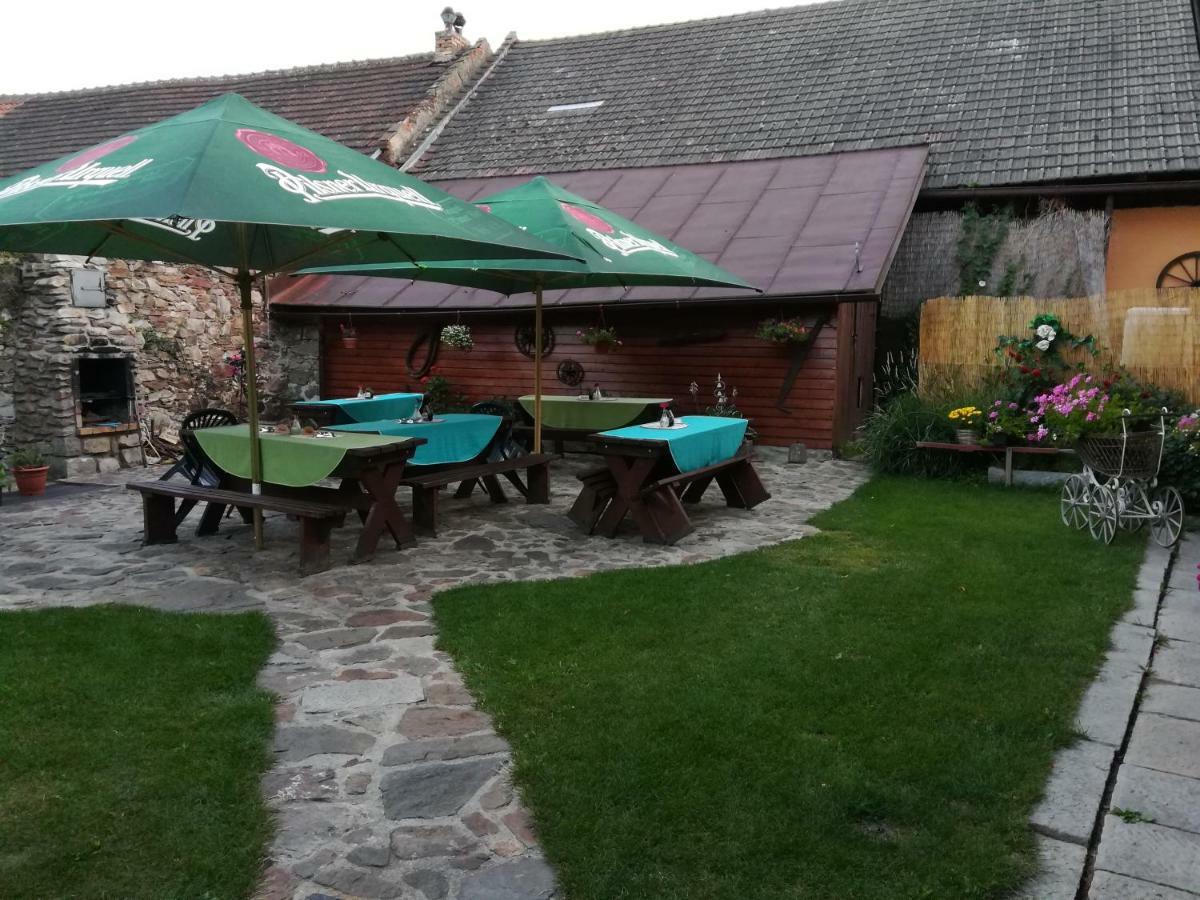 Penzion Kamenny Dvur Vimperk Kültér fotó